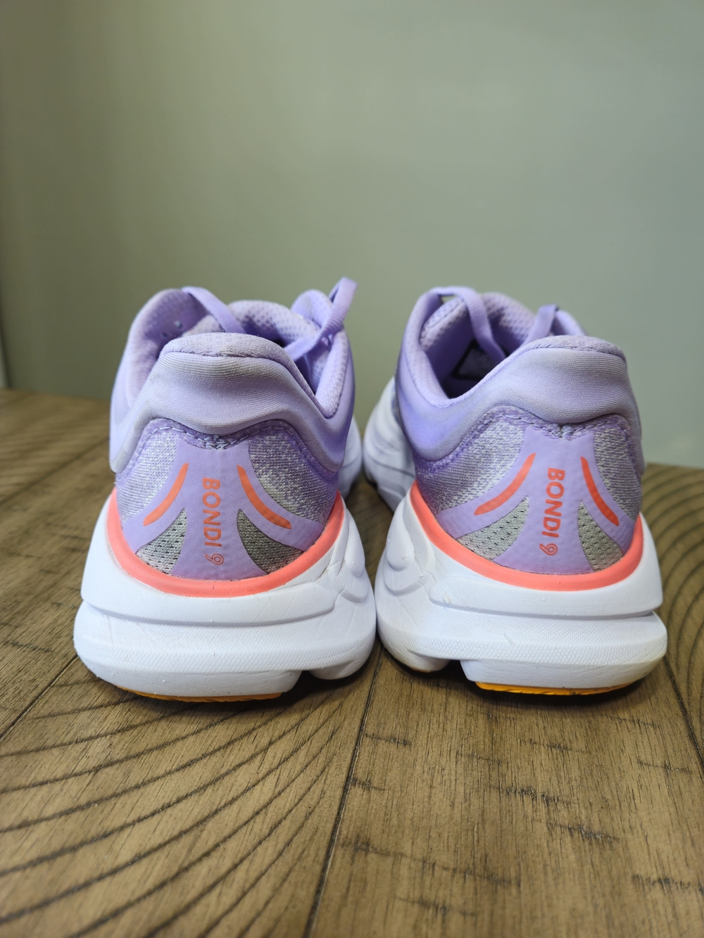 HOKA Women's Lavender Bondi 9 - Picture 4 of 7